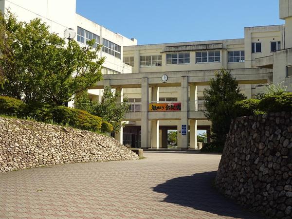 岡崎第253法性寺町 1号棟(岡崎市立六ツ美北中学校)