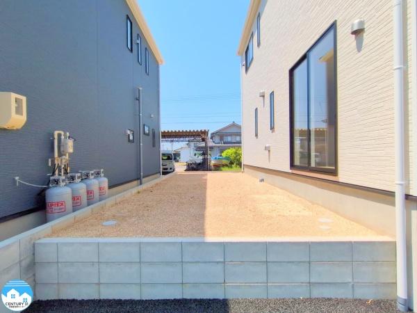 西尾市一色町一色第25　1号棟
