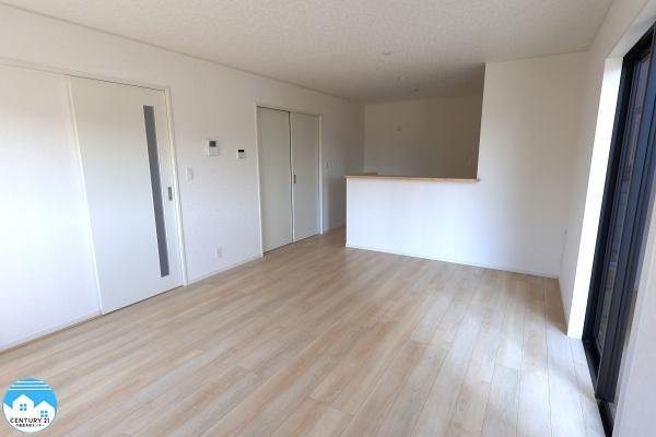 西尾市一色町一色第22　1号棟
