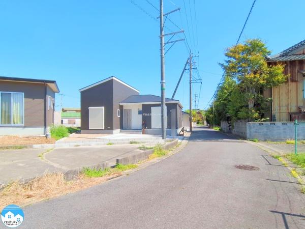 西尾市一色町亥新田第3　1号棟