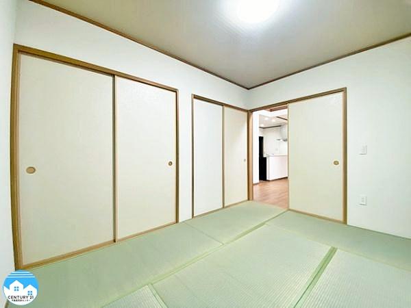 安城市里町１丁目の中古一戸建て