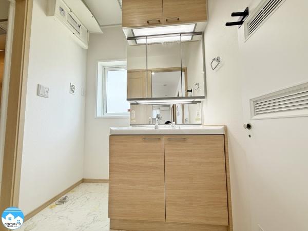 西尾市寺津２丁目の中古一戸建て