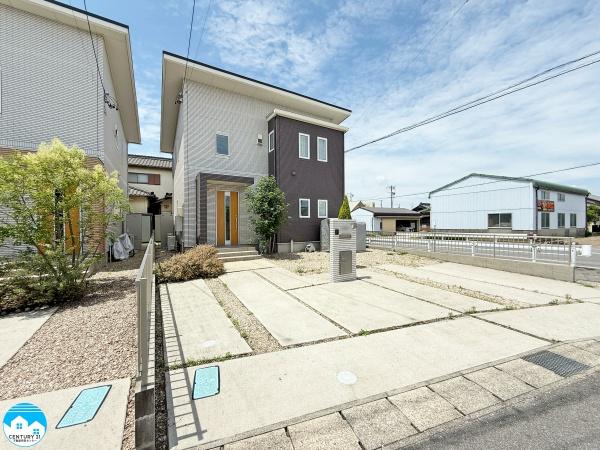 西尾市寺津２丁目の中古一戸建て