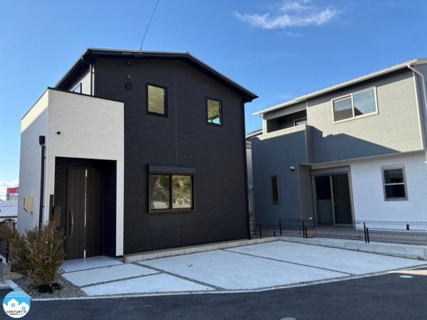 岡崎市百々町字西平の中古一戸建て