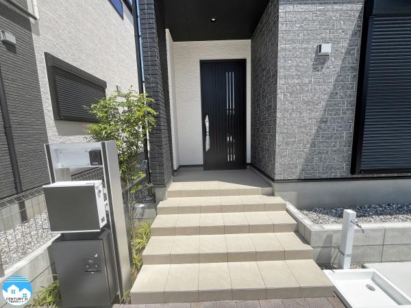 安城市小川町福地の中古一戸建て