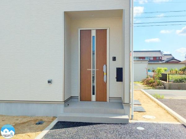 西尾市一色町松木島第6　5号棟