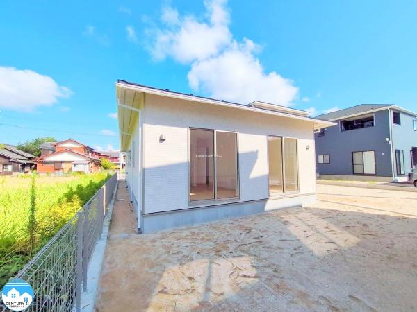西尾市一色町松木島第6　1号棟