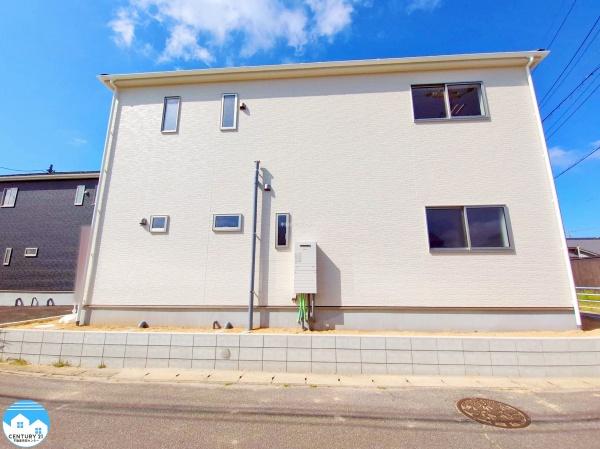 西尾市一色町松木島第6　5号棟