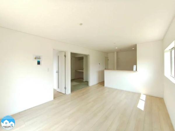 西尾市一色町松木島第6　1号棟