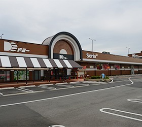 西尾市錦城町1号棟(ドミー西尾シャオ店)