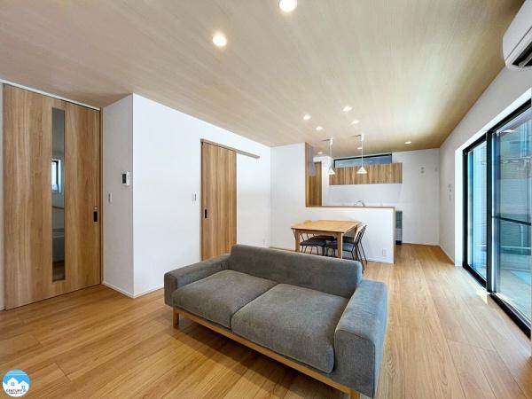 西尾市天神町ⅠB3(リビング)