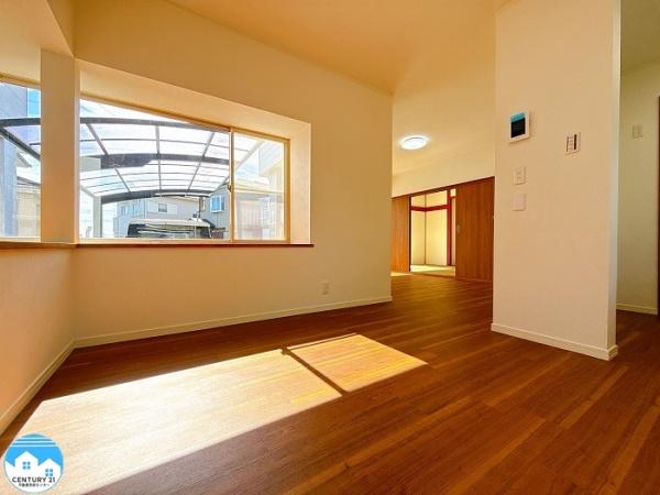 西尾市一色町大塚惣池の中古一戸建