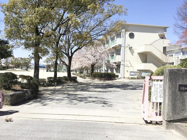 岡崎市上里１期　２号棟(岡崎市立大門小学校)