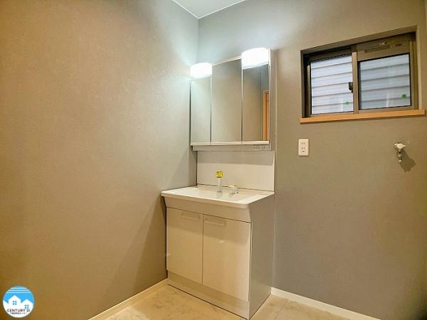 岡崎市戸崎町字藤狭の中古一戸建て