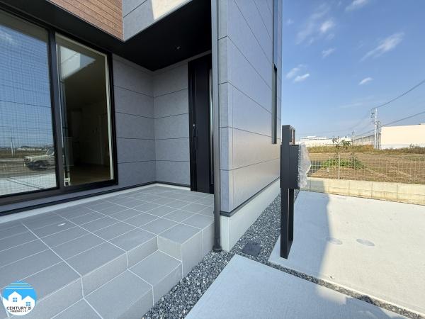 岡崎市若松町第四1号棟