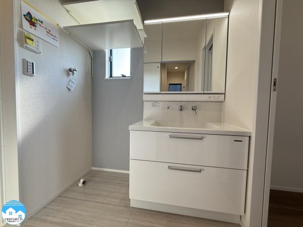 岡崎市若松町第四4号棟