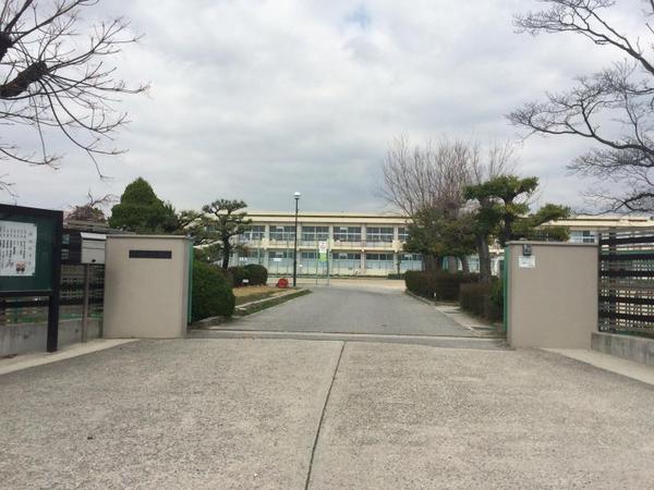 岡崎市六名南1期1号棟(岡崎市立六名小学校)