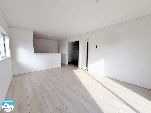 西尾市一色町松木島第8１号棟