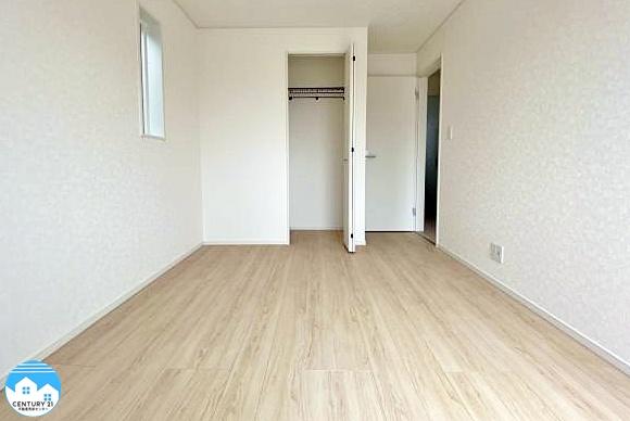 岡崎市上地町第8　2号棟