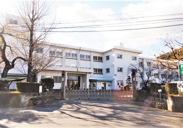 幸田町野場城東2号棟(幸田町立豊坂小学校)
