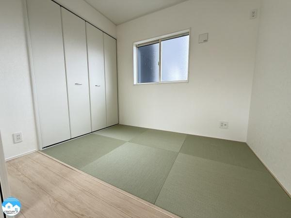 西尾市南中根町第３３号棟