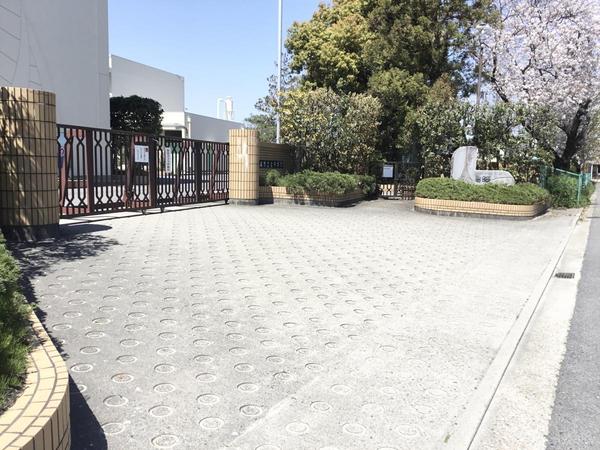 岡崎市鴨田町1期２号棟(岡崎市立北中学校)