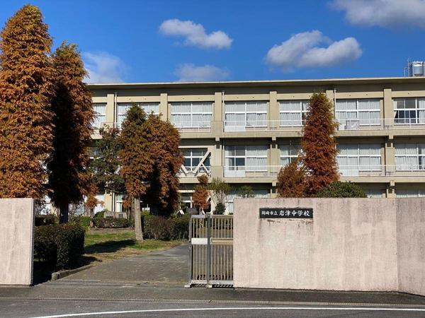岡崎市東蔵前第１２号棟(岡崎市立岩津中学校)