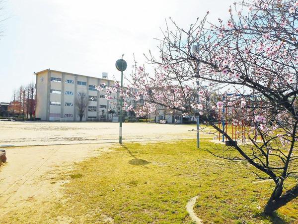 岡崎市宇頭町1号棟(岡崎市立矢作西小学校)