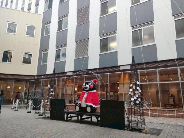 八代本町店舗(真向いの桜十字病院(商店街側）)