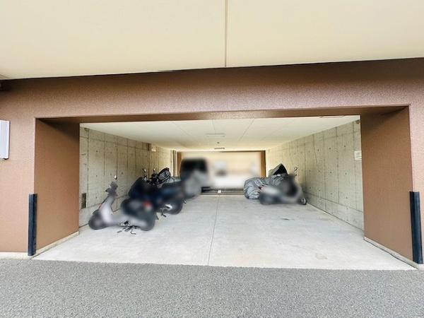 ユニライフ上新庄