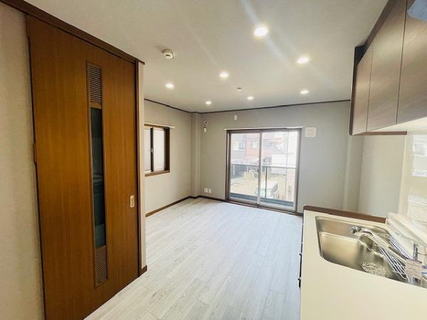 大阪市東淀川区井高野３丁目の中古一戸建