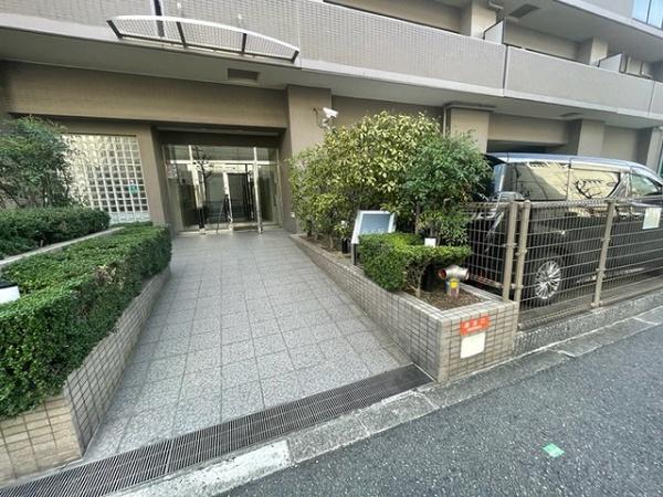 ユニライフ新大阪