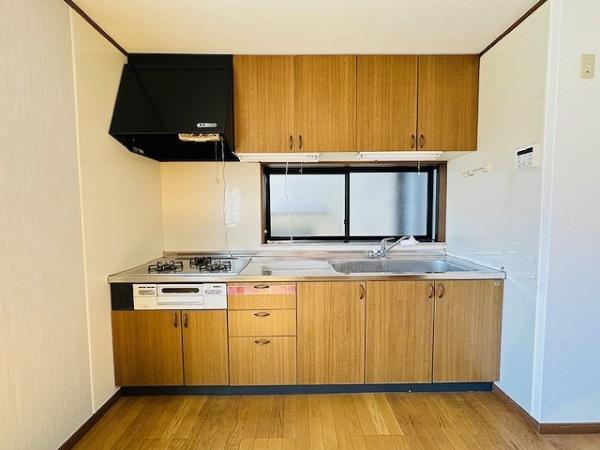 守口市藤田町6丁目の中古一戸建て(キッチン)