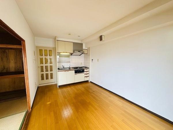 ライオンズマンション新大阪第6(リビング)