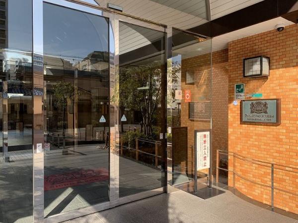 ライオンズマンション新大阪第6(エントランス)