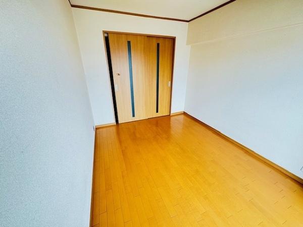 日商岩井京橋ハイツ