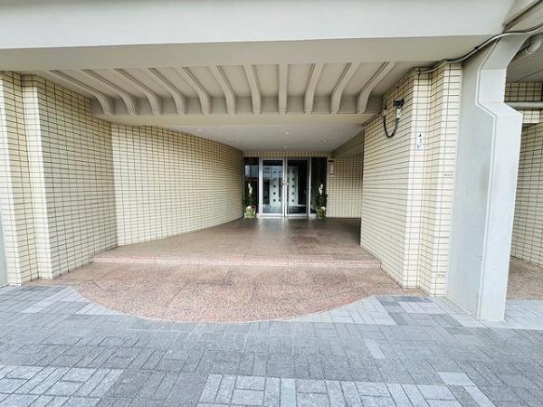 ファミール北大阪下新庄(エントランス)