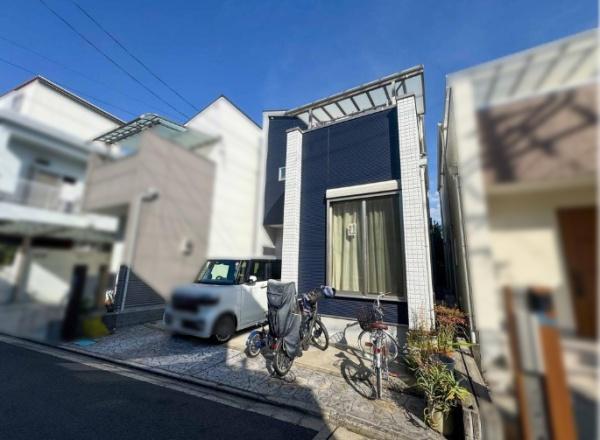 守口市八雲西町１丁目の中古一戸建て