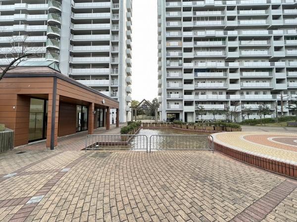 メイプルパークスクエア東二番街