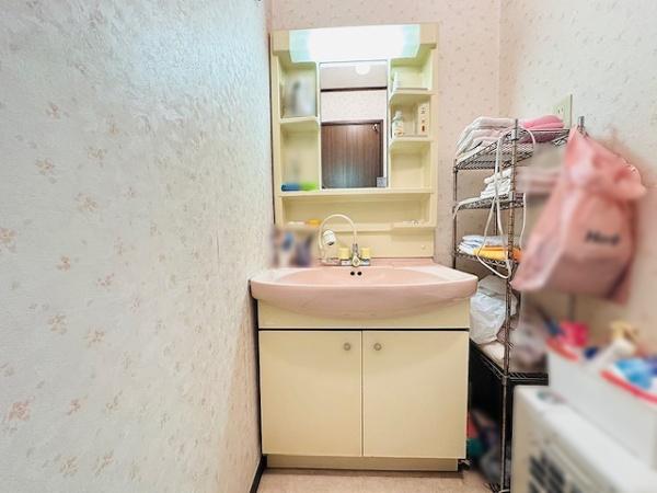 尼崎市南初島町の中古一戸建て