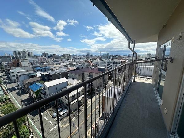 日商岩井相川松山公園マンション1号棟