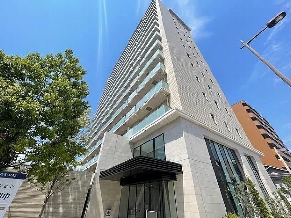 プレミスト関目高殿駅前