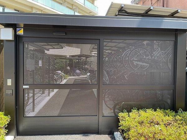 プレミスト関目高殿駅前