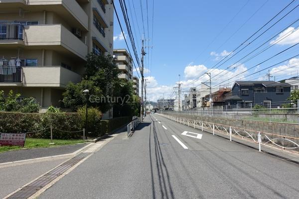 ユニ宇治マンション３号館１階　改修済　南向き