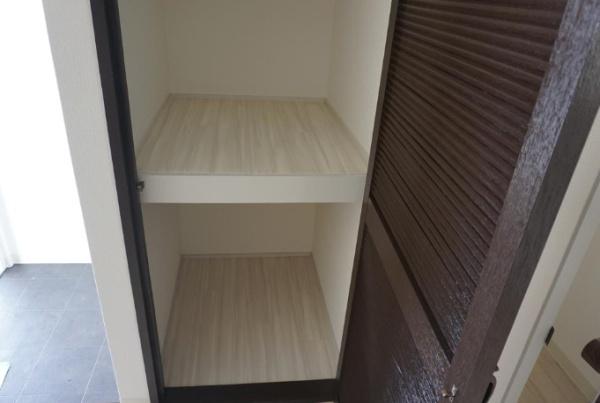 潮路２丁目マンション