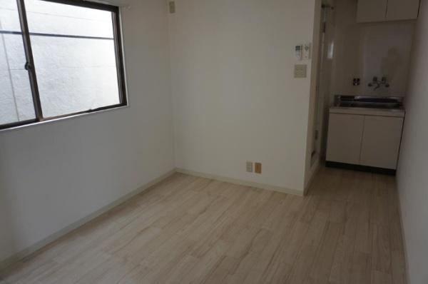 潮路２丁目マンション