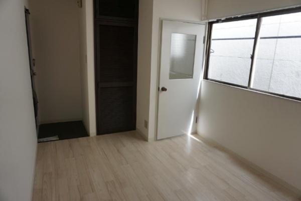 潮路２丁目マンション