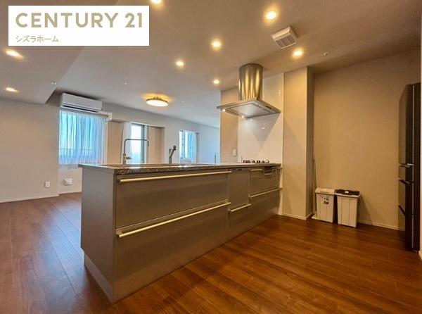 ローレルタワー堺筋本町