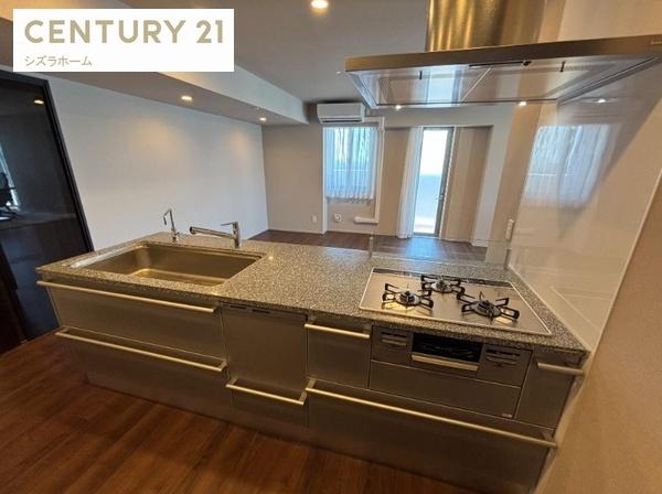 ローレルタワー堺筋本町