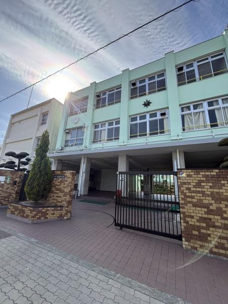 大阪市生野区小路東５丁目の土地(大阪市立新生野中学校)